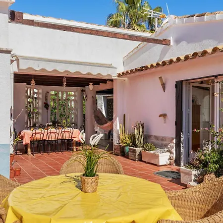 Villa Salada - Plusholidays *